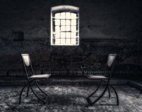 Riparazione per ingiusta detenzione: la Cassazione sulla rilevanza del silenzio serbato dall’indagato in sede di interrogatorio