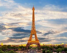 La V Repubblica francese sotto la presidenza di De Gaulle può essere considerata a pieno titolo un regime democratico?
