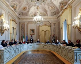Particolare tenuità del fatto e resistenza a pubblico ufficiale: la Corte costituzionale elimina la preclusione automatica all´art. 131-bis c.p.