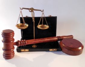 Il rapporto di occasionalità necessaria tra fatto illecito e mansioni del dipendente: la responsabilità civile dell´ente pubblico