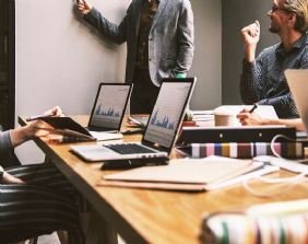 La Cassazione sul recupero del riposo giornaliero, orario di lavoro e tutela della salute
