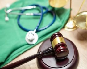 Responsabilità medica e causalità della colpa: è sempre necessario il giudizio controfattuale