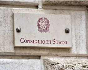 Il Consiglio di Stato sull´abbandono dei rifiuti della società fallita e gli obblighi del curatore