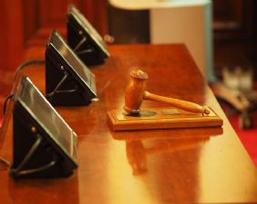 Causa di non punibilità ex art. 131-bis c.p.: questioni sostanziali e processuali