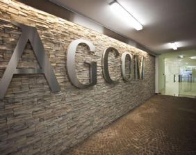 Pubblicità online di maternità surrogata: l´AGCOM non può intervenire senza apposito conferimento di competenza ex lege